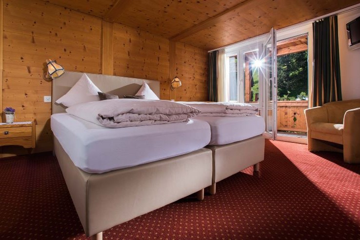 Hotel Silberhorn Holidays | Wengen | Swiss Holiday Company